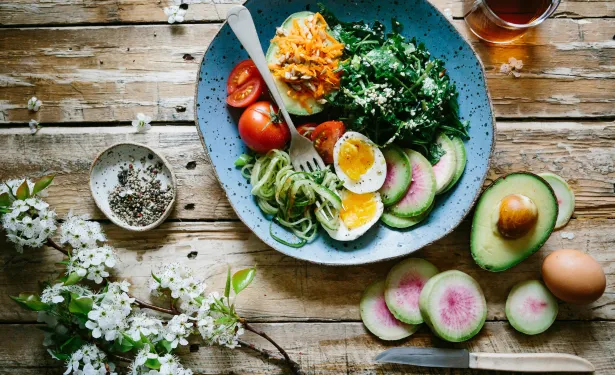 Revolutionizing Office Dining: Greeno's Self-Checkout Food Kiosks Set to Transform Dubai's Healthy Eating Scene