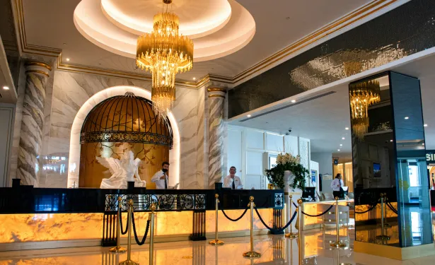 Exploring the Best Hotels in Dubai: A Guide to Luxury and Comfort