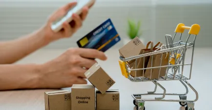 The Rise of E-commerce in Saudi Arabia's FMCG Sector: A New Frontier
